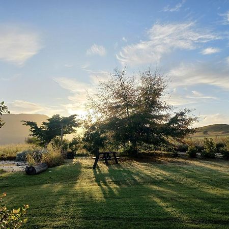A Log Home At Buffalo Creek Swellendam Exterior foto