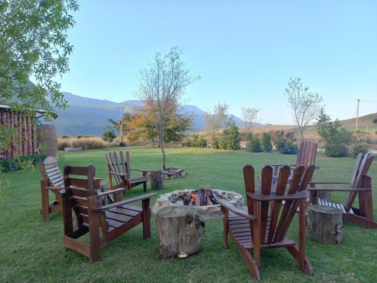 A Log Home At Buffalo Creek Swellendam Exterior foto