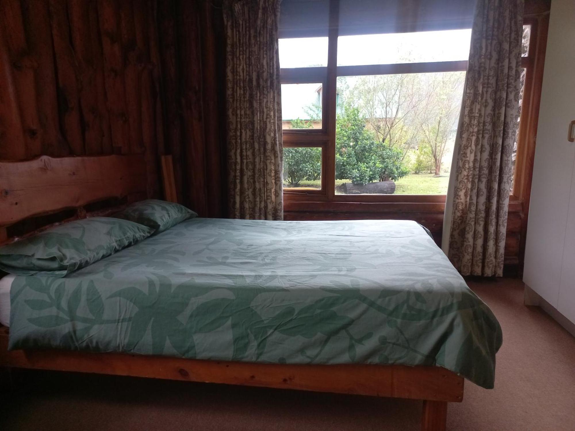 A Log Home At Buffalo Creek Swellendam Exterior foto